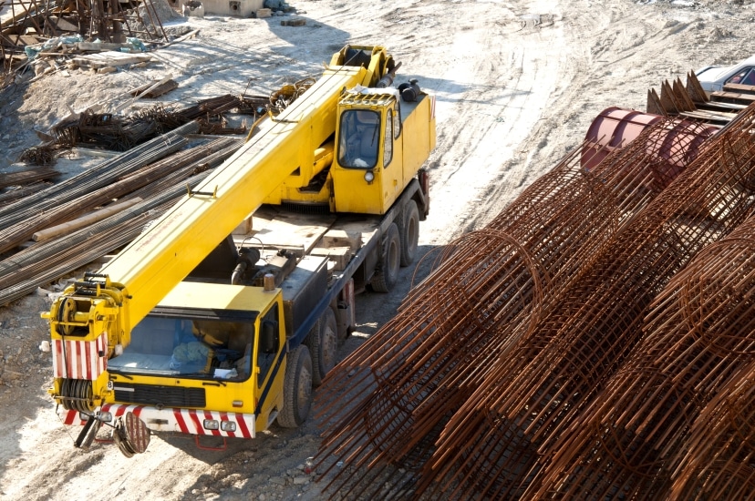 Selecting the Right Rough Terrain Crane for Your Project
