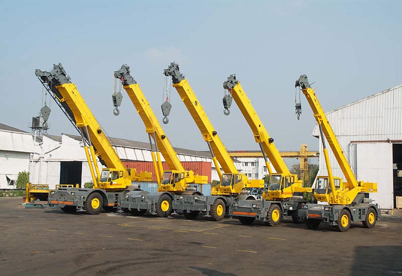 Crane Rental Blunders That Increase Project Costs